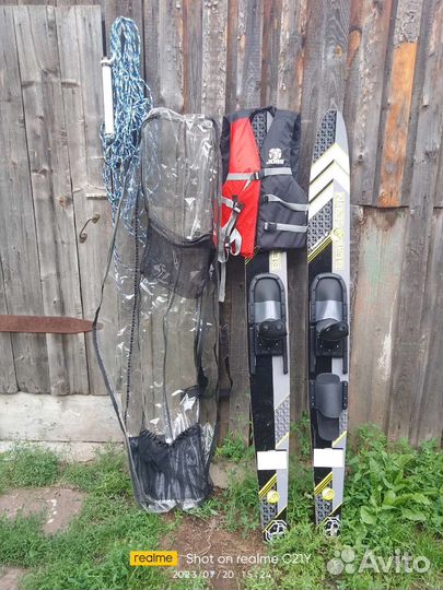 Водные лыжи