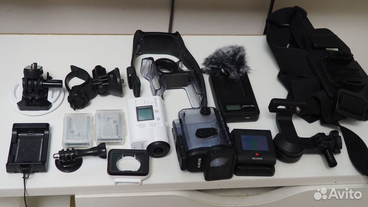 Экшн-камера Sony FDR-X3000R