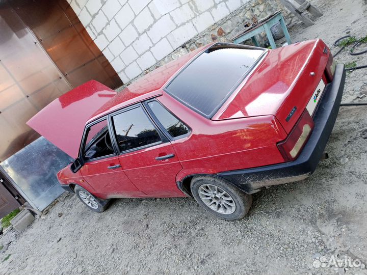 ВАЗ 21099 1.5 МТ, 1997, 240 000 км