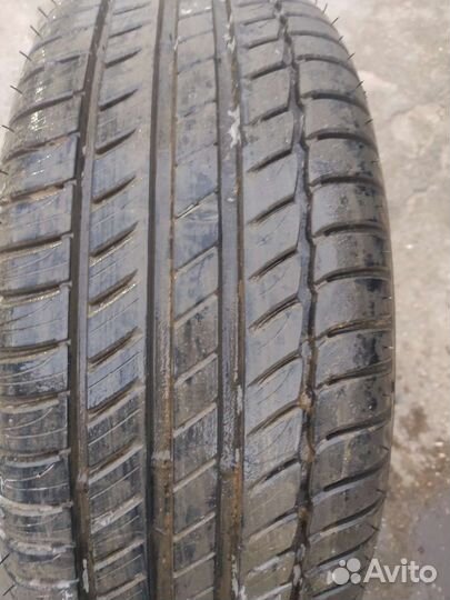 Michelin Primacy HP 215/55 R16 93V