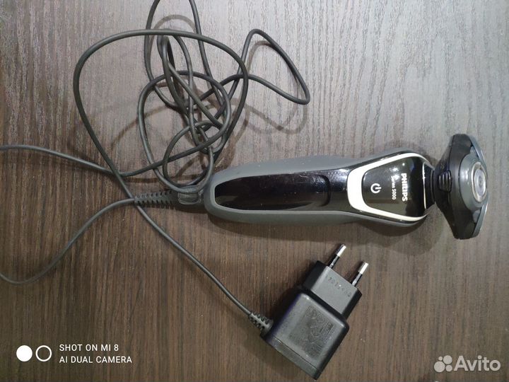 Электрическа бритва Philips 5000
