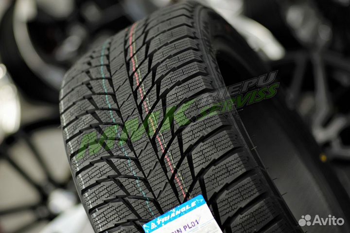 Triangle PL01 215/45 R17 91R