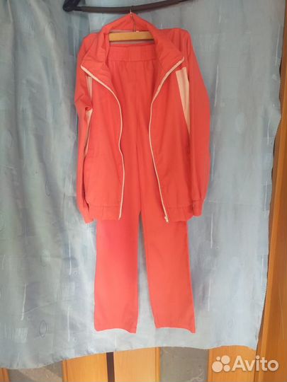 Новый спортивный костюм 40-44