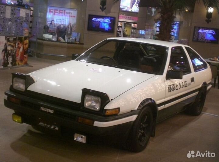 Модель toyota trueno AE86