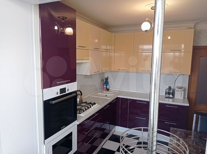 3-к. квартира, 76,4 м², 8/9 эт.