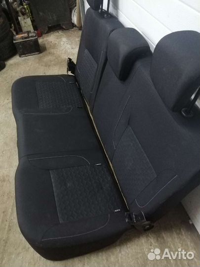 Спинка заднего сиденья Renault Logan 2 New