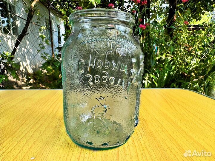 Редкая Банка СССР С Новым Годом литр