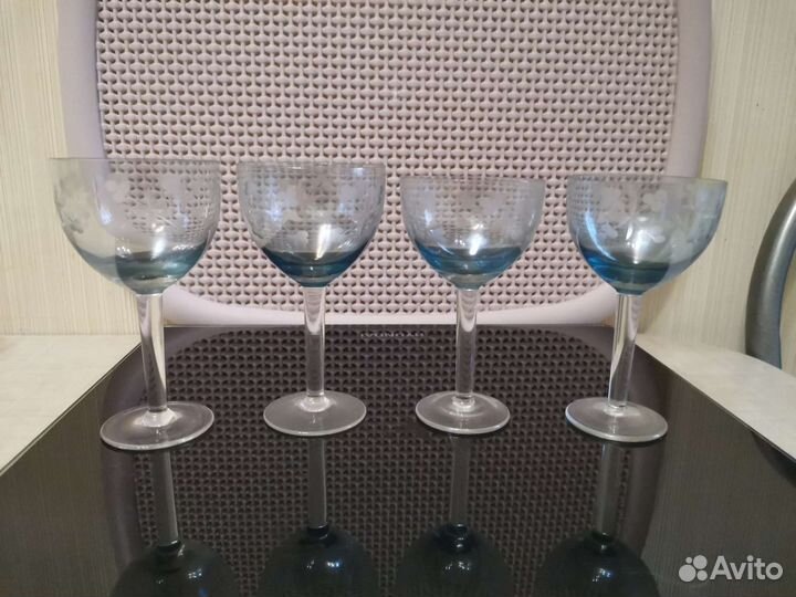 Рюмки из цветного стекла