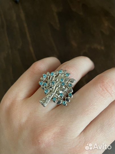 Кольцо печатка женская