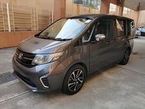 Honda Stepwgn 1.5 CVT, 2016, 68 000 км, с пробегом, цена 1 550 000 руб.