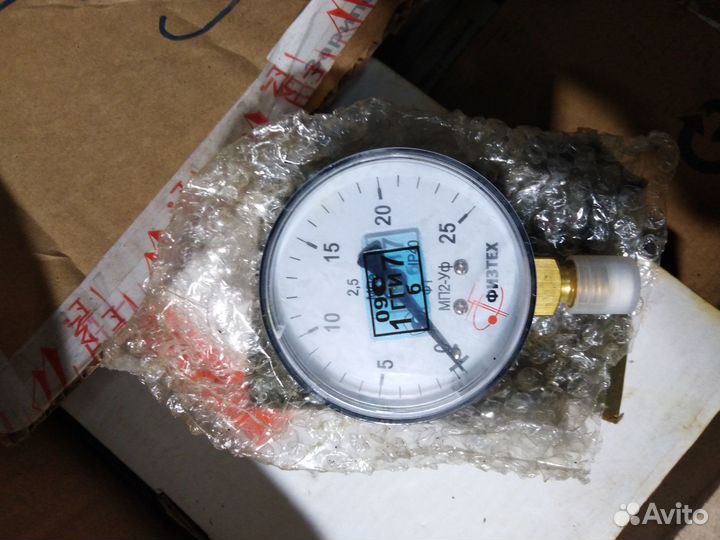 Манометры новые 40 мра 400 атм 400 кг/см2