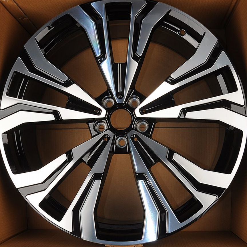 Литые диски BMW 9.5×R22 5×112