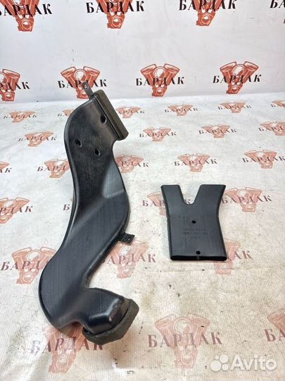 Воздуховод салона правый Kia Ceed хэтчбек G4FC