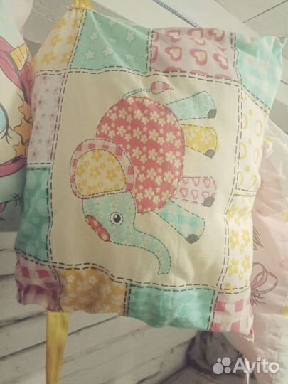 Бортики в детскую кроватку