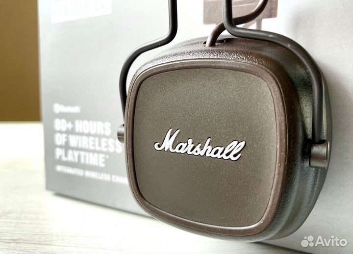 Беспроводные наушники Marshall