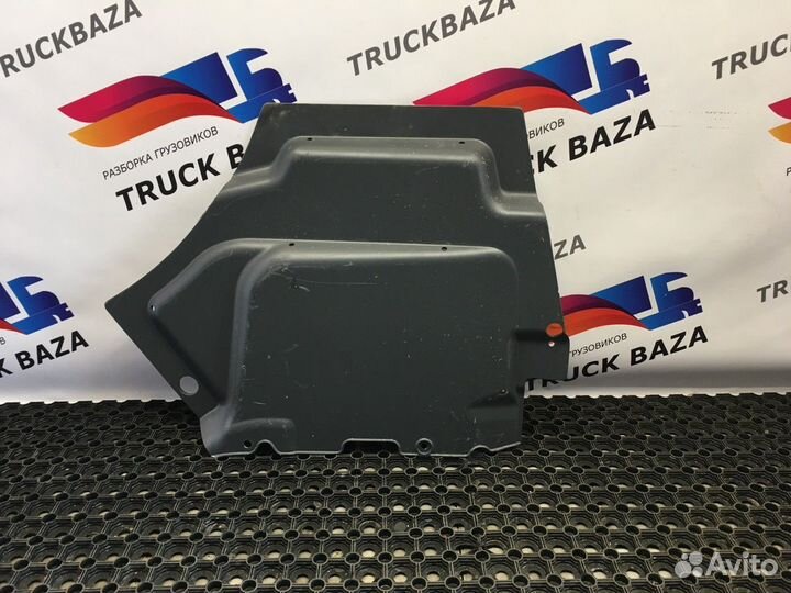 Накладка кабины правая Iveco Stralis