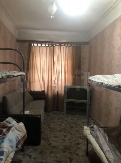 Комната 20 м² в 2-к., 1/3 эт.