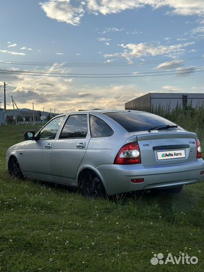 LADA Priora 1.6 МТ, 2010, 200 000 км