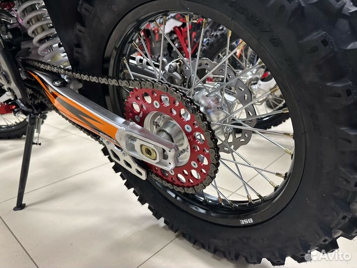 BSE Z7 300e 21/18 Orange Blast