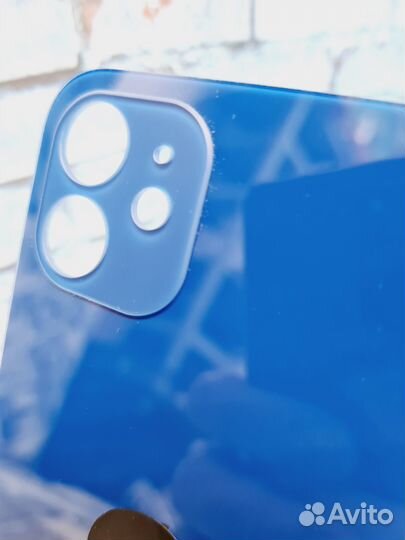 Заднее стекло iPhone 12 синяя