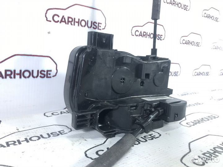 Замок двери задний правый Kia Sportage