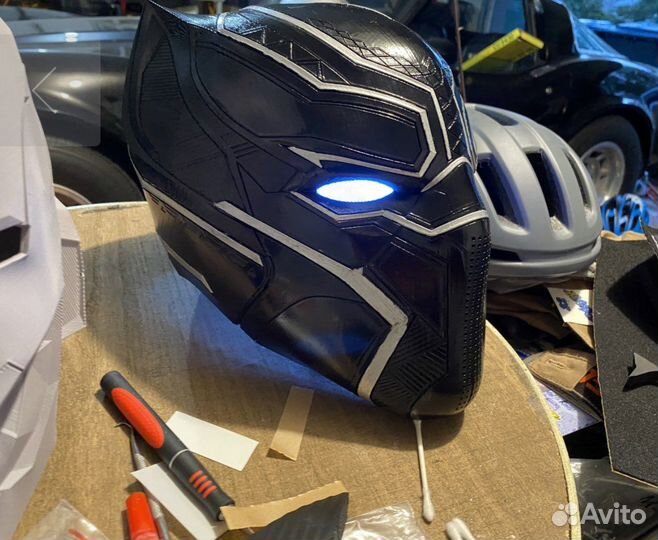 Маска черная пантера