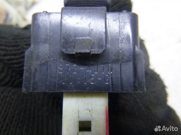 Кнопка стеклоподъемника toyota camry V50 2011