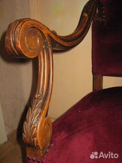 Антикварное кресло трон 19 век