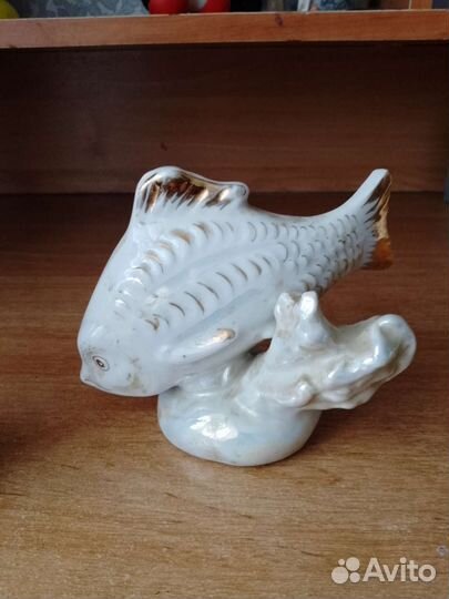 Фарфоровая статуэтка времен СССР