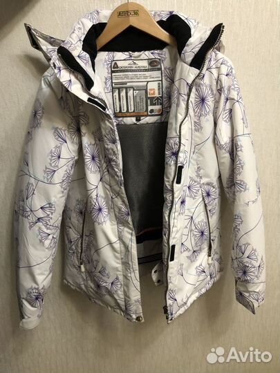 Горнолыжная куртка