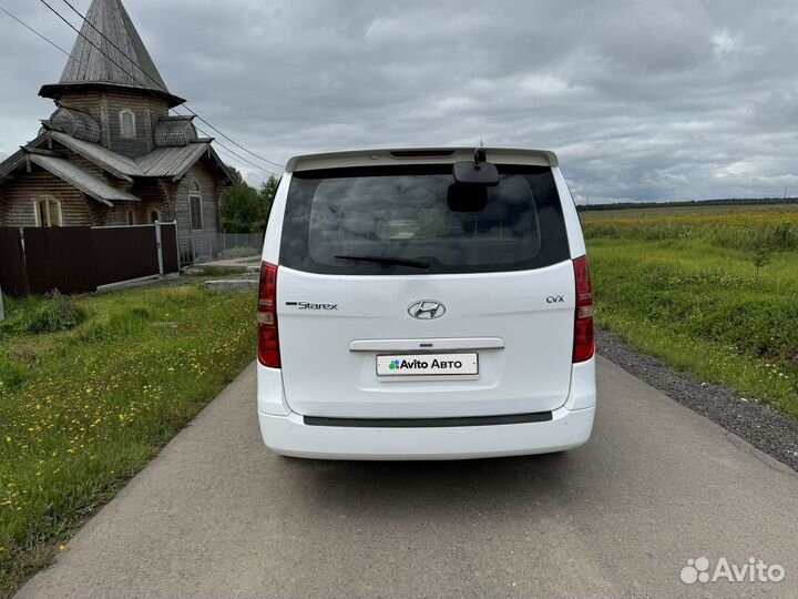 Hyundai Grand Starex 2.5 AT, 2012, 195 254 км