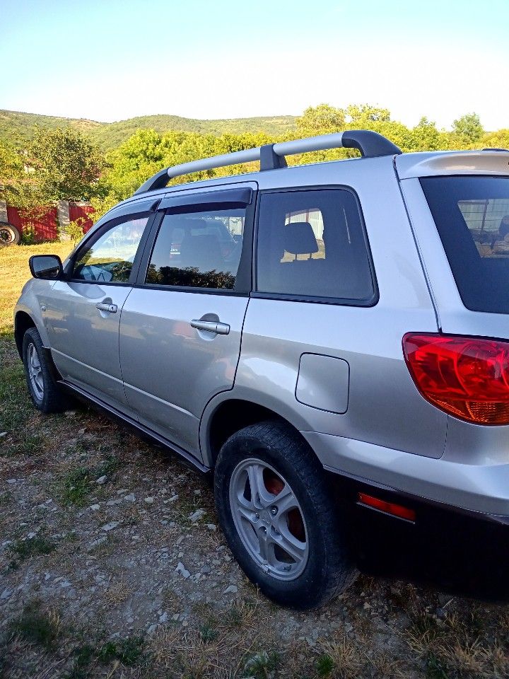 Mitsubishi Outlander: фото владельца
