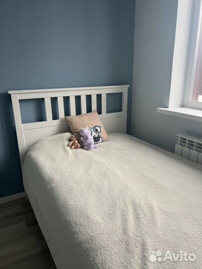 Кровать IKEA с матрасом