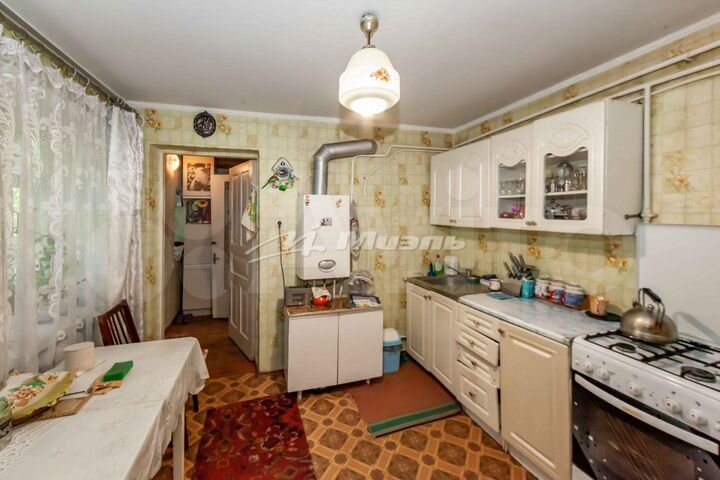 Дом 65 м² на участке 4 сот.