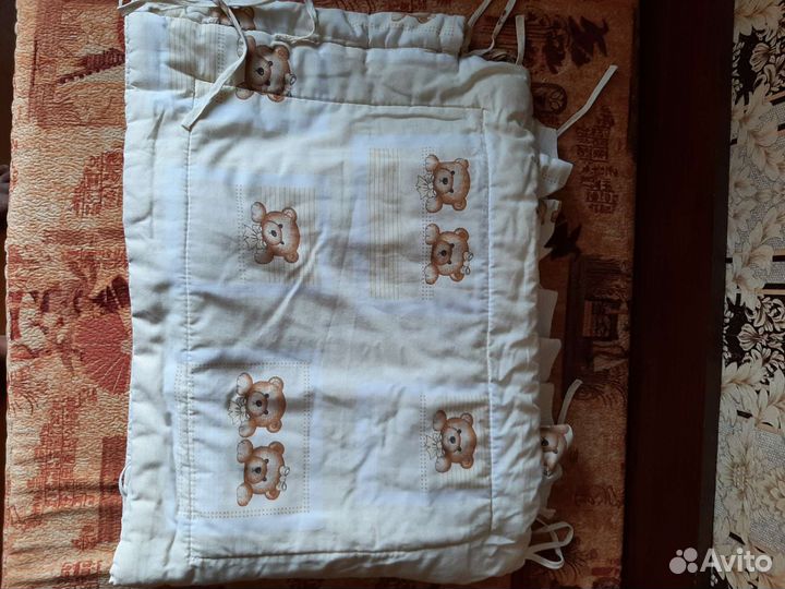 Бортики в кроватку детскую