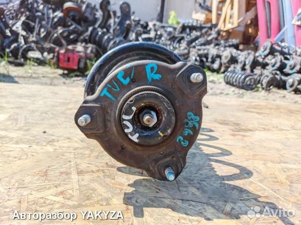 Передняя левая правая стойка Хендай Туксон 3