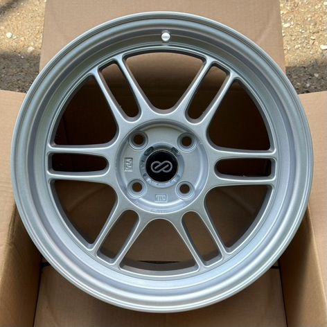 Литые диски Sakura Wheels 181 7×R15 4×100