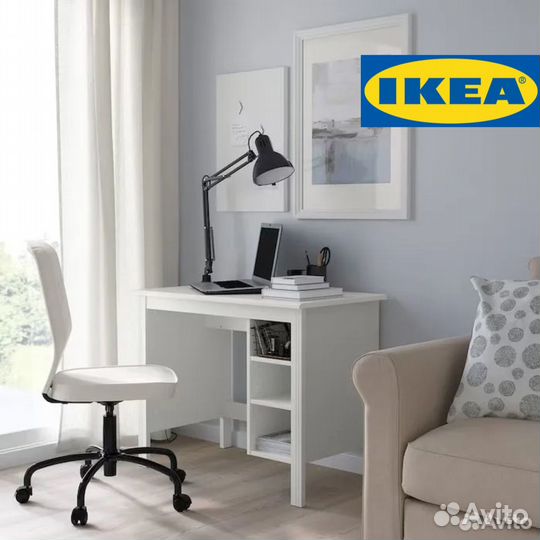 IKEA Брусали Brusali Письменный стол белый