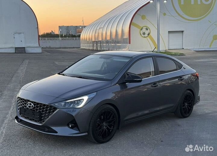 Аренда автомобиля под выкуп Hyundai Solaris