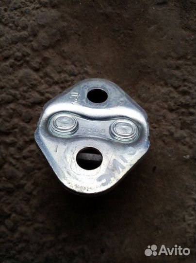 Петля двери Honda Civic 4D 1.8 2006-2012