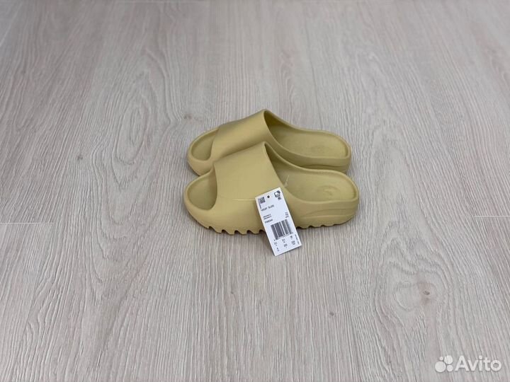 Сланцы Adidas Yeezy Slide Desert Sand (36-45)