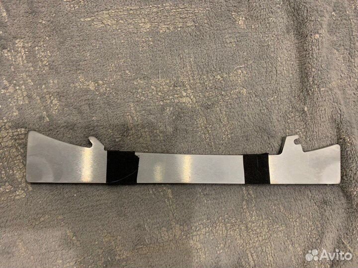 Лезвия для хоккейных коньков