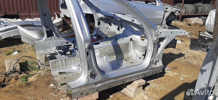 Кузов частями BMW 3-Series 320I E90