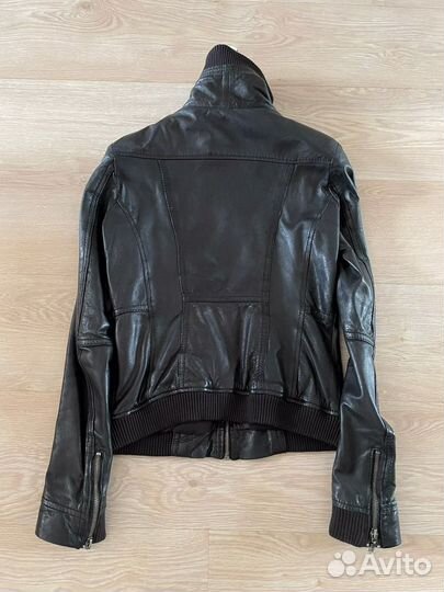 Кожаная куртка