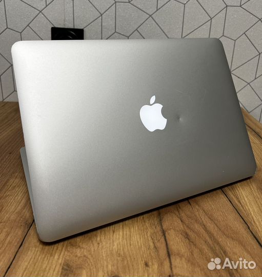 MacBook Pro 13 2014 Retina i5 /SSD 128/ 8GB OZU