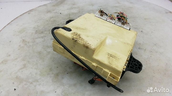 Блок предохранителей Kia Sorento