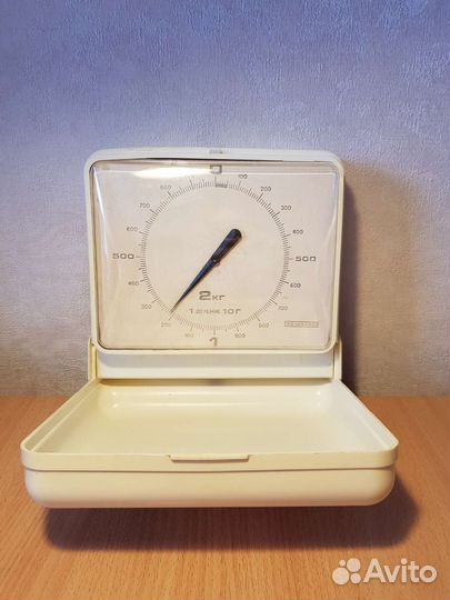 Весы настенные бытовые СССР