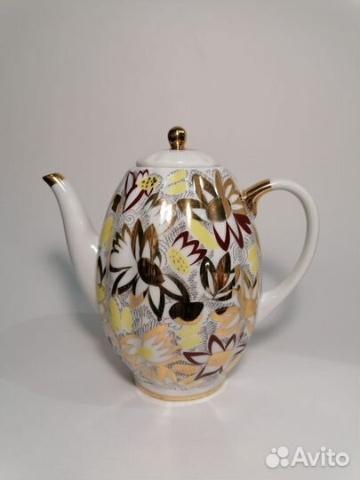 Чайник и молочник фарфор лфз СССР