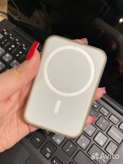 Apple magsafe battery pack