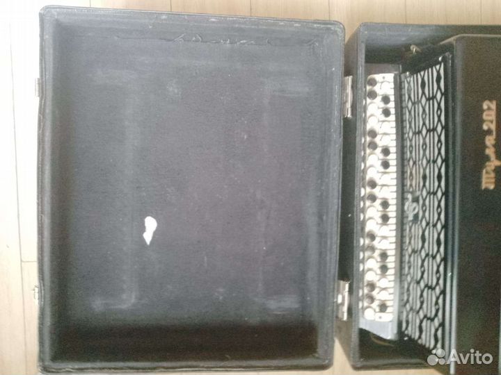 Баян тула 202